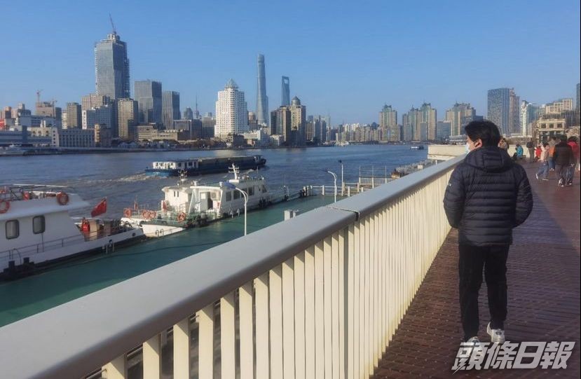 面對傳言,王祖藍於IG上載背影相稱:「人言可畏。」